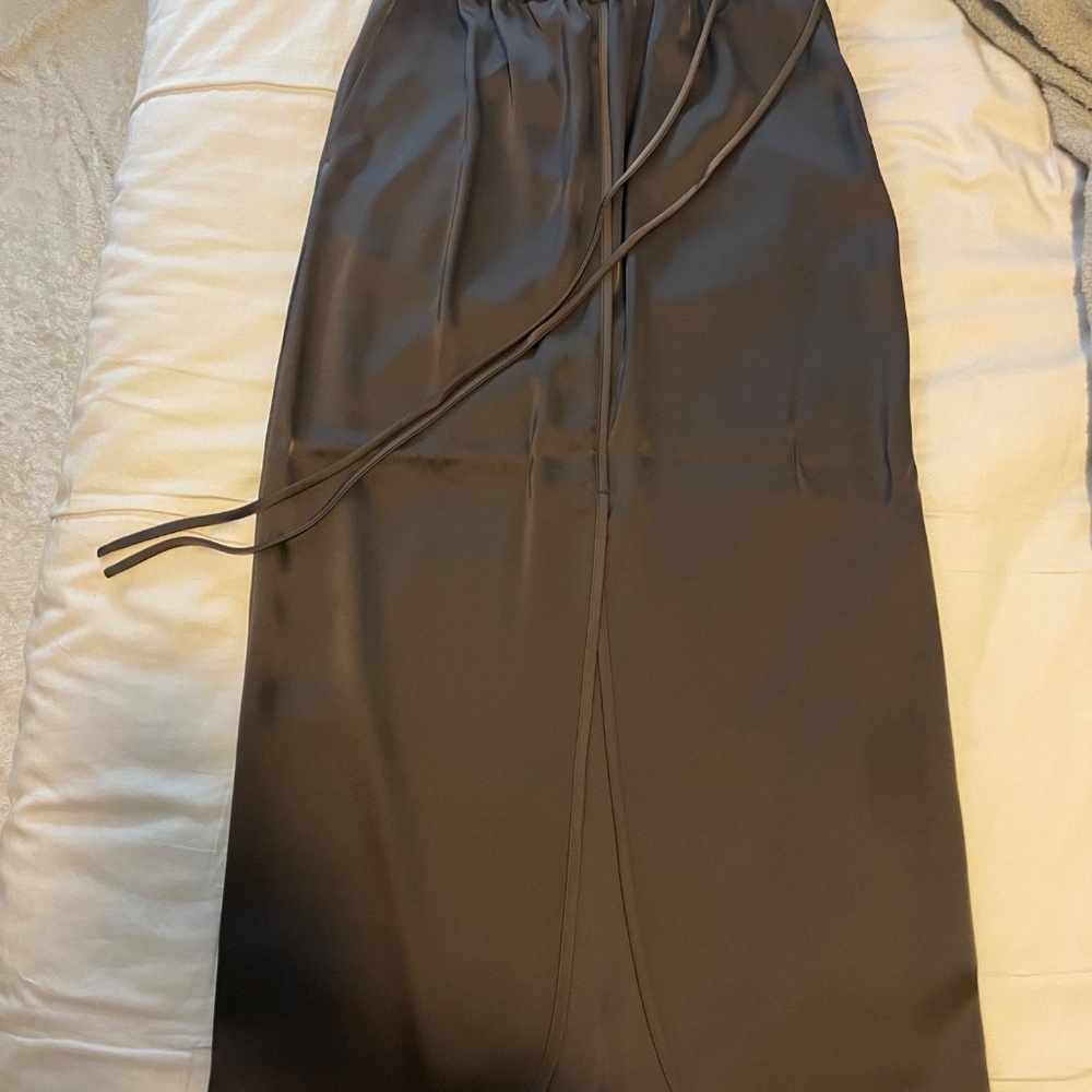 A. Emery Kindell Skirt - Picture 5 of 6